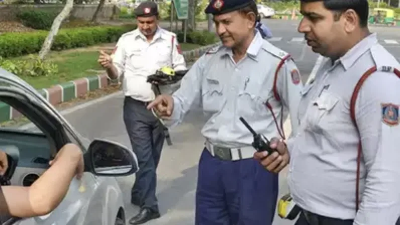 Screenshot 2024 11 17 at 11.33.33 AM Delhi New Ban on Vehicles Announced. Fines 20,000 Rs For Common Man.